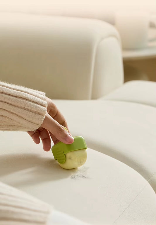 Rouleau Anti-Peluches Réutilisable – Nettoyage Facile et Écologique